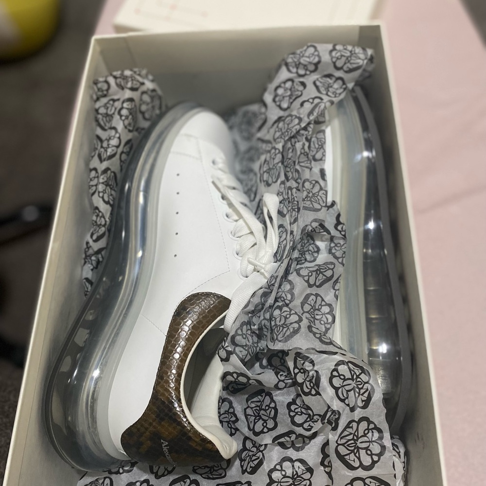 Sz 41 Women Alexander McQueen Oversized Transparent sneaker with Brown Snakeskin